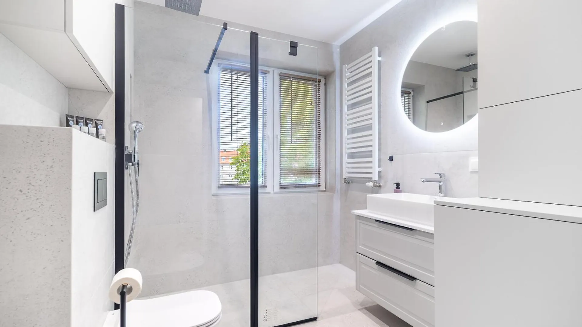 Daire Swieradowska 12 By Homeprime Wroclaw